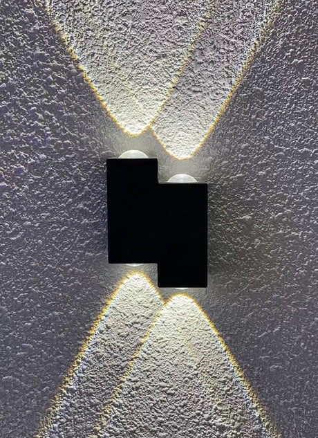 AluminaLUX Outdoor Wall Light - Sleek Contemporary Weatherproof Design for Minimalist Garden Patio Light